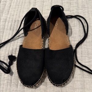 TOMS Black Espadrille Flats with Ankle Tie